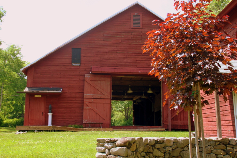 East Entrance | Pumpkin Hollow Retreat Center